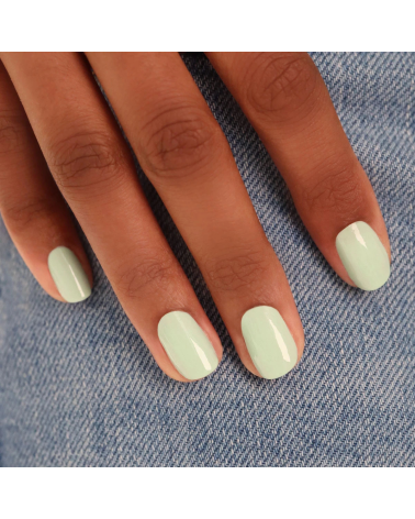 "MINT" vernis vert pastel: Manucurist