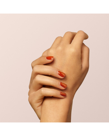 "TERRACOTTA" scorched red earth nail polish: Manucurist